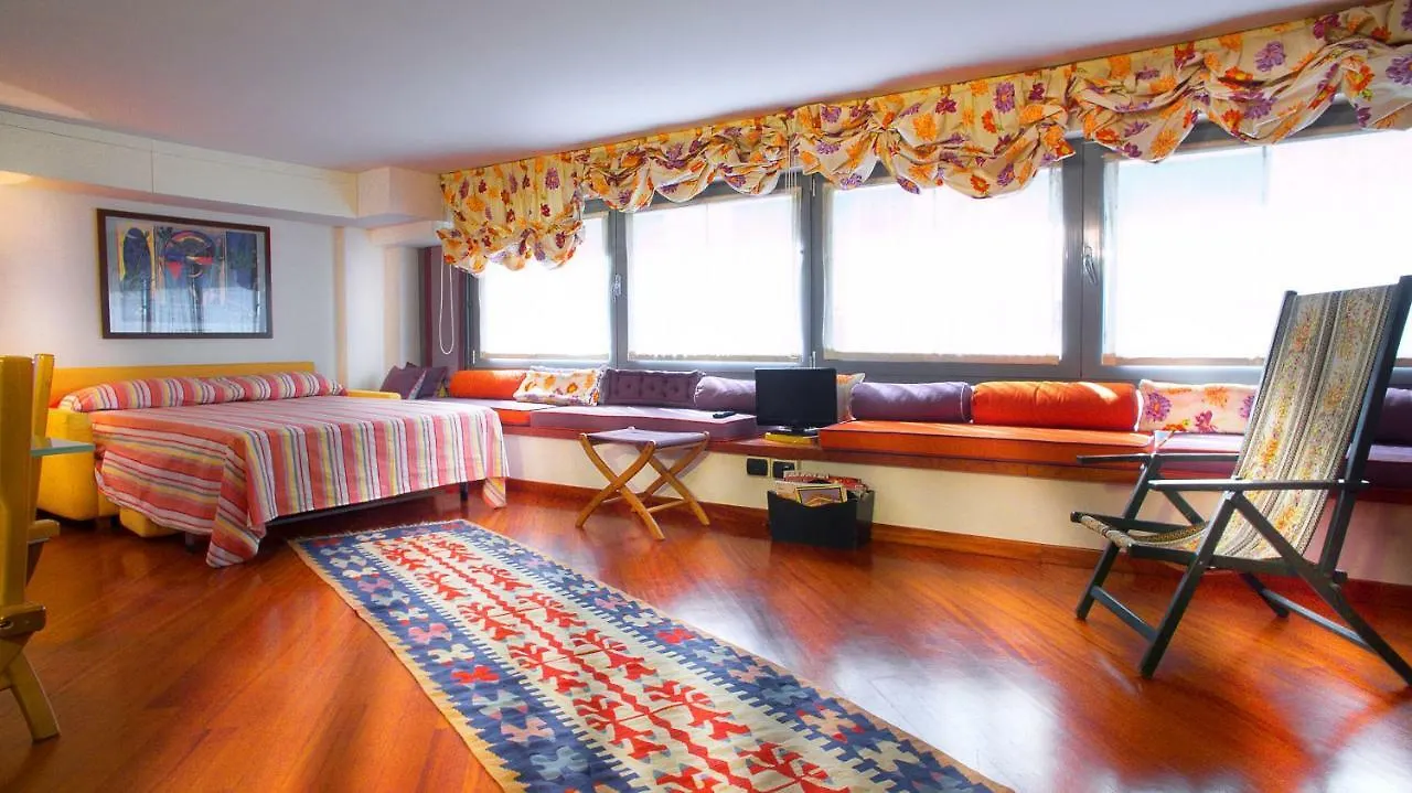Апартаменты Elegante Monolocale Genova Генуя